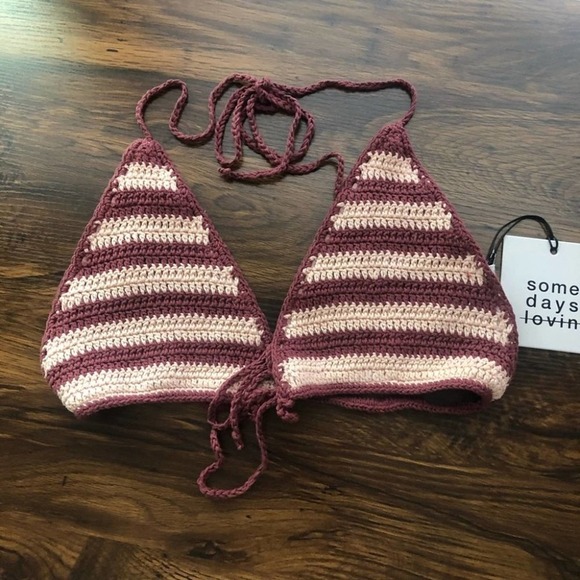 SOMEDAYS LOVIN Revolve Miles Crochet Bikini Top Size Large NEW - Picture 6 of 9